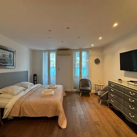 Verginia Apartment Cannes